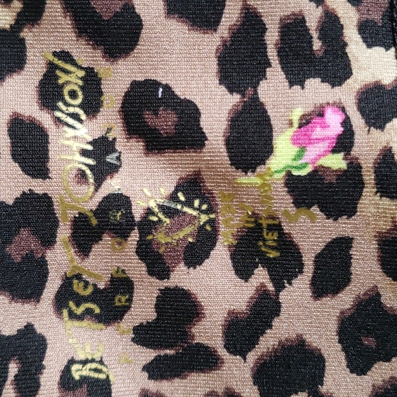 Betsey Johnson Performance Cheetah Print Leggings, small - Picture 2 of 3